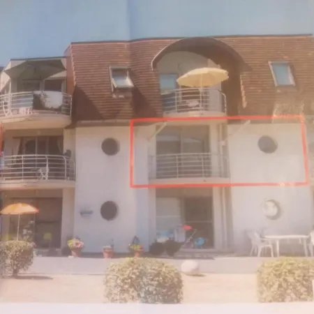 Lägenhet Zee Zon En Zwem