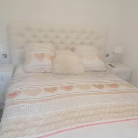 Zee Zon En Zwem Lägenhet *